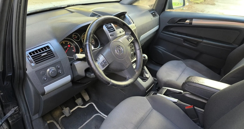 Opel Zafira cena 8900 przebieg: 368000, rok produkcji 2005 z Wyśmierzyce małe 67